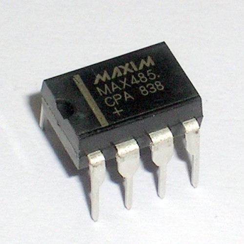 آي سي مرسل مستقبل RS-485 منخفض الطاقة MAX485