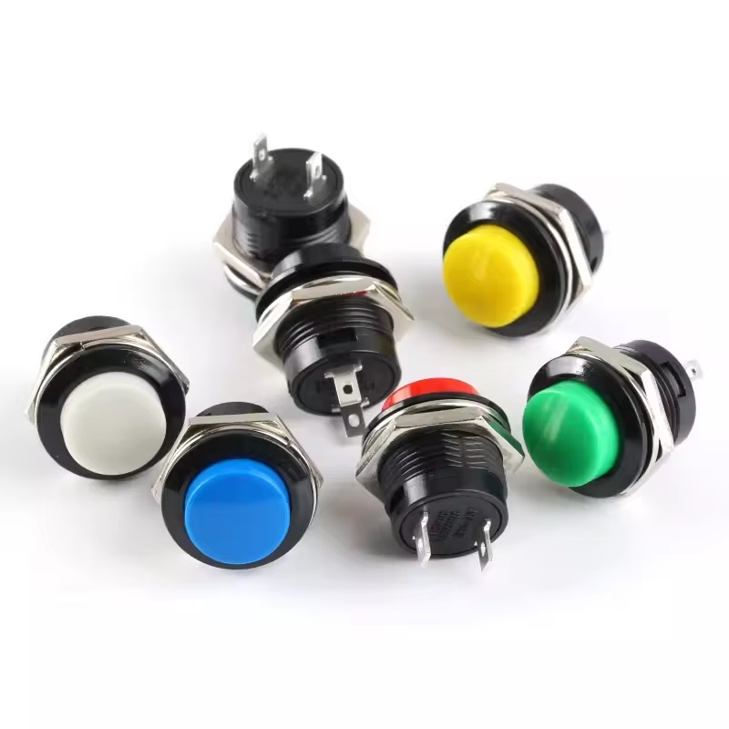 زرار بوتون R13-507 مقاس 16 مم بطرفين 3 أمبير 250 فولت - أخضر